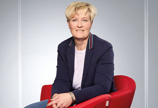 Portrait Sybille Moll Team Kanalartikel P.Henkel GmbH